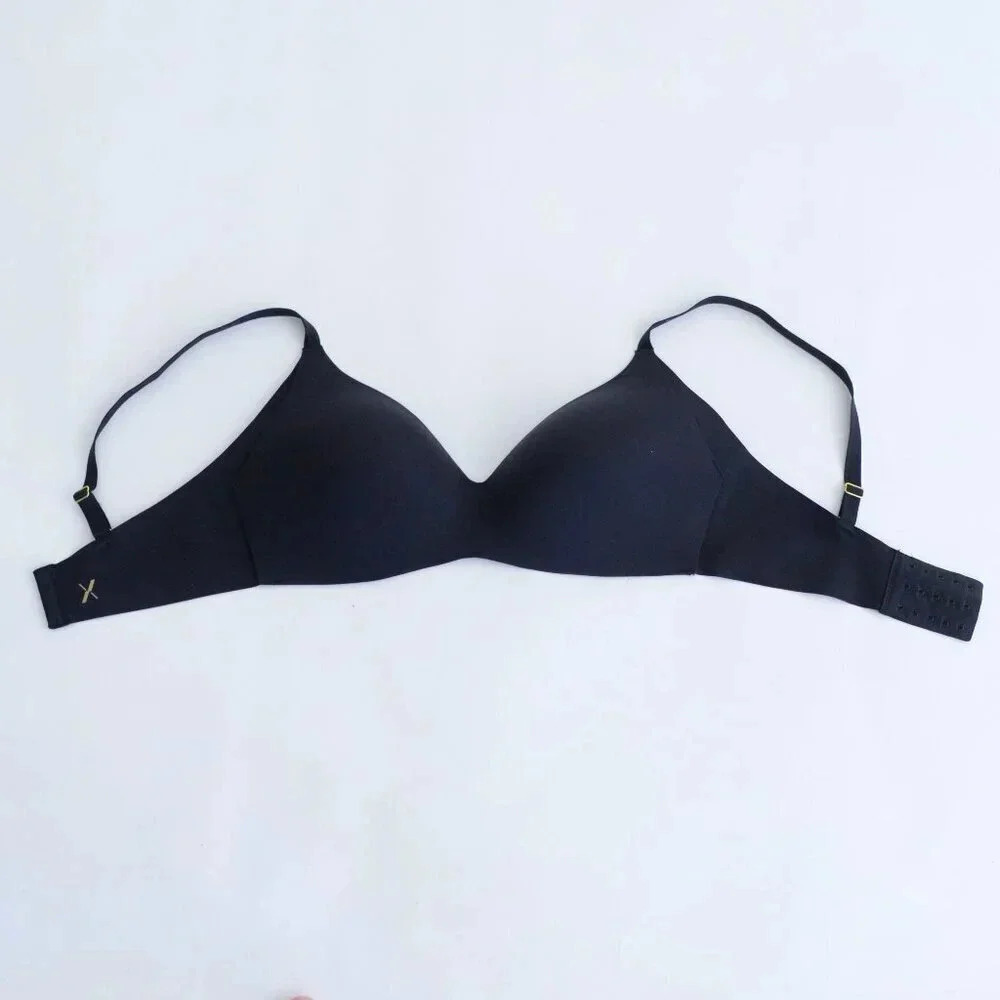 Knix Contour Black T-Shirt Bra Spaghetti Straps 72% Nylon Size 7